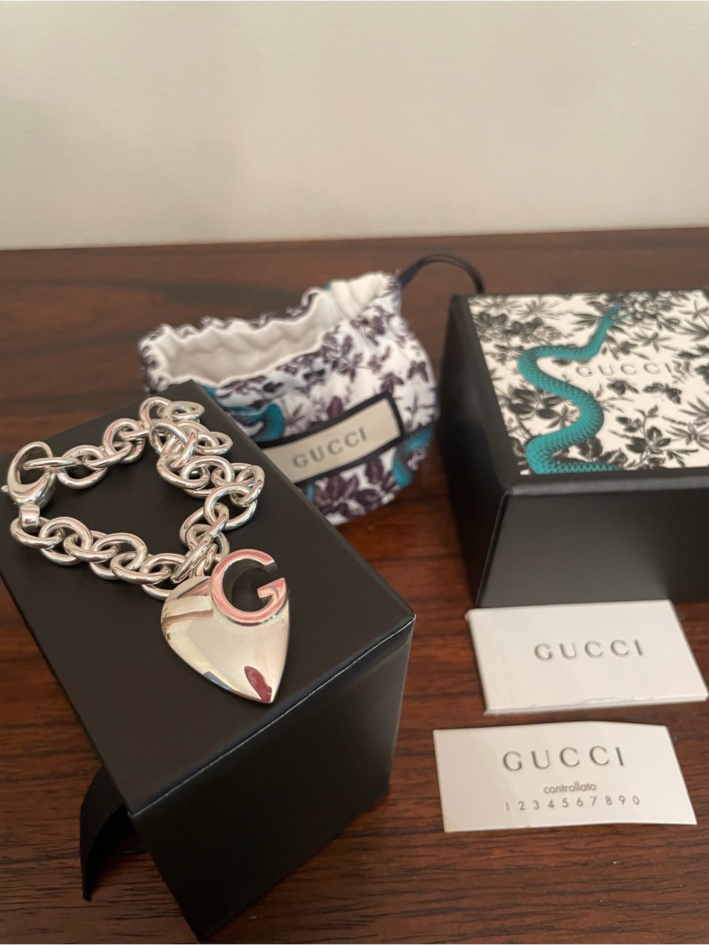 Gucci Sterling Silver Heart Charm Bracelet - Picture 5 of 7